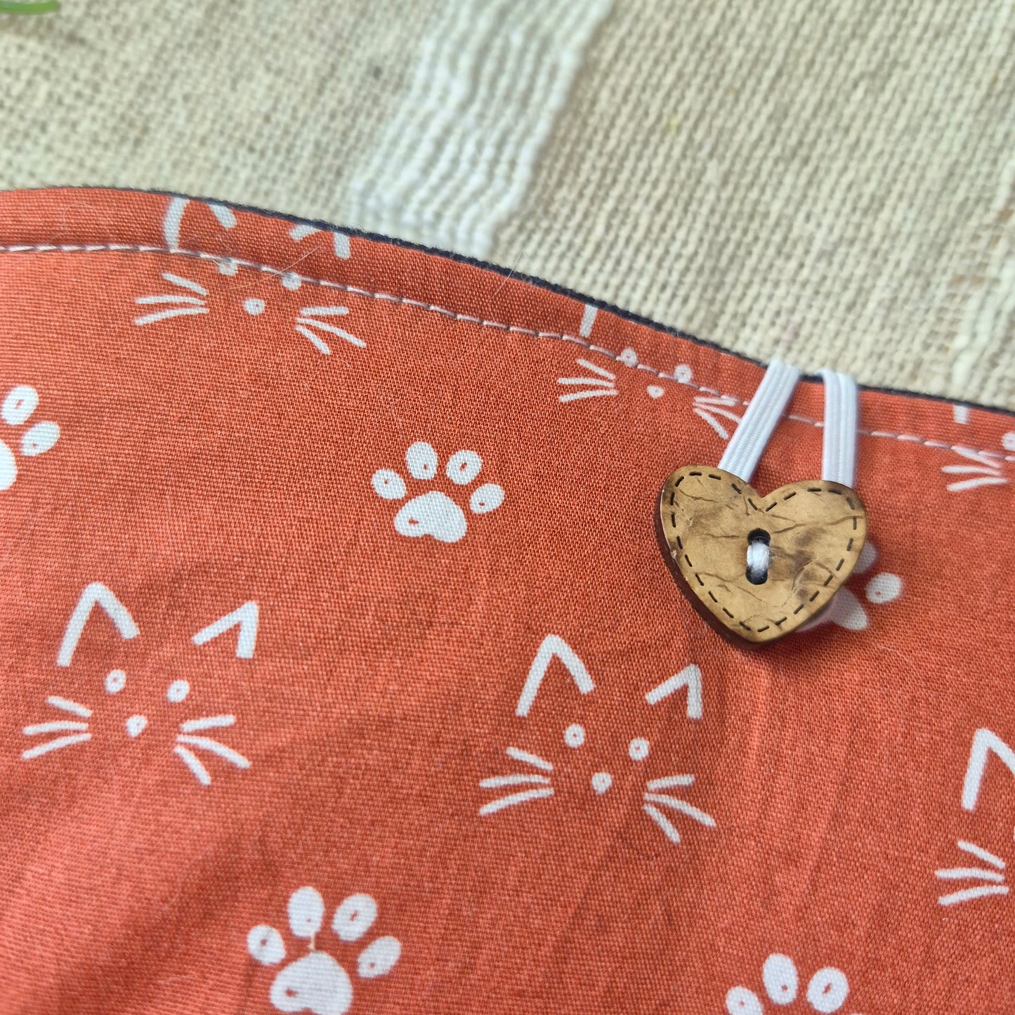 Pochette à livre de poche