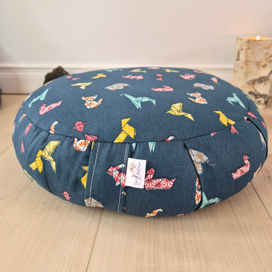 Coussin enfant /Zafu animaux en origami